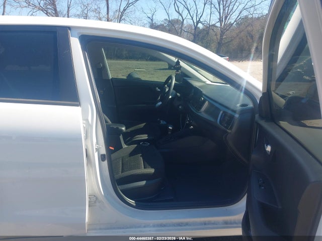 3KPA24AD7NE443929 KIA RIO S