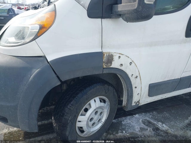 44460407 :رقم المزاد ، 3C6TRVCG0JE112872 vin ، 2018 Ram Promaster 2500 High Roof 136 Wb مزاد بيع