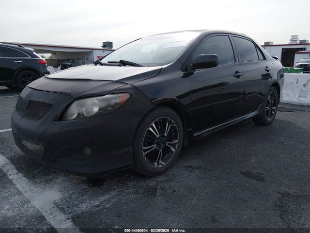 2010 TOYOTA COROLLA 1NXBU4EE6AZ201402 Photo 1