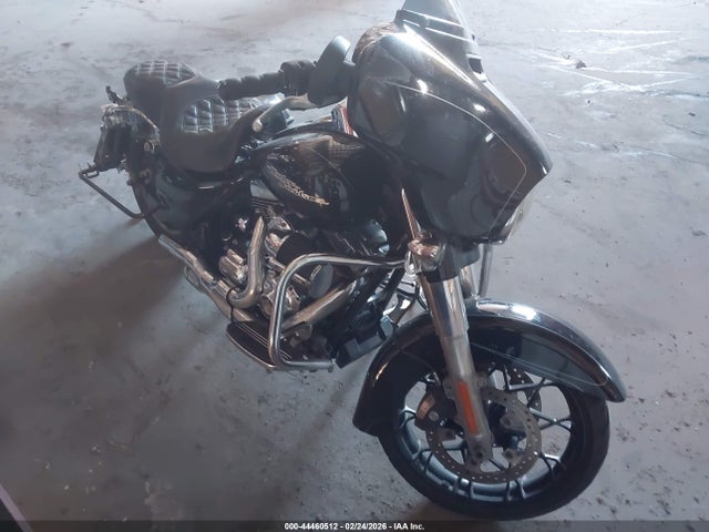 2015 HARLEY-DAVIDSON FLHXS 1HD1KRM10FB635544