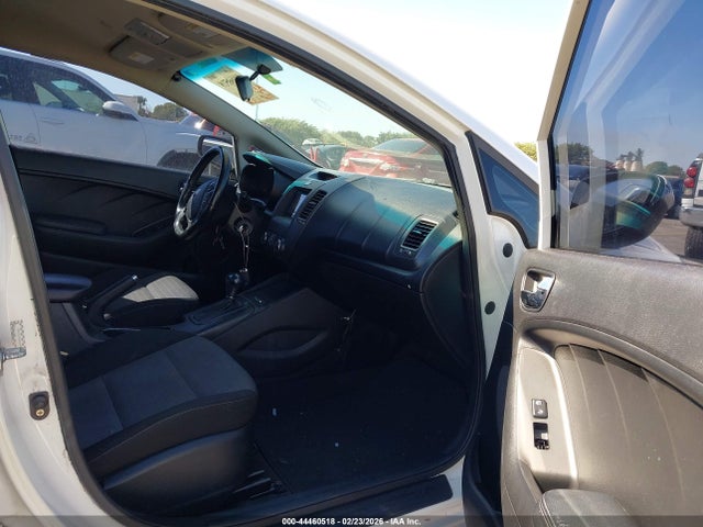2014 KIA FORTE KNAFX4A83E5089345 Photo 4