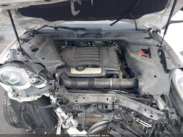 Продаж на аукціоні авто 2016 Porsche Cayenne, vin: WP1AA2A20GKA10716, номер лоту: 44460543