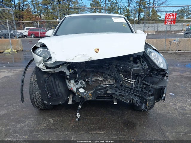 Продаж на аукціоні авто 2016 Porsche Cayenne, vin: WP1AA2A20GKA10716, номер лоту: 44460543