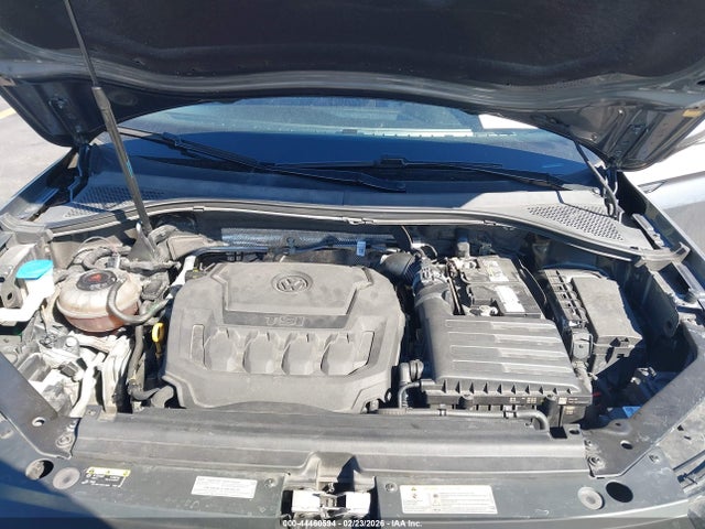 Продаж на аукціоні авто 2022 Volkswagen Tiguan 2.0t Se, vin: 3VV3B7AX2NM074151, номер лоту: 44460594