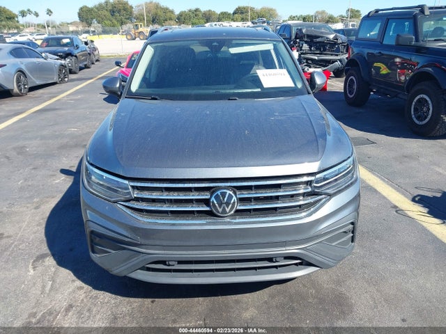 Продаж на аукціоні авто 2022 Volkswagen Tiguan 2.0t Se, vin: 3VV3B7AX2NM074151, номер лоту: 44460594