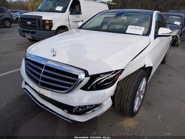 Продажа на аукционе авто 2019 Mercedes-benz E 300 4matic, vin: WDDZF4KB3KA632375, номер лота: 44460626