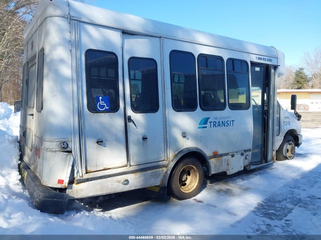 44460659 :رقم المزاد ، 1FDEE3FS9GDC57853 vin ، 2016 Ford E-350 Cutaway مزاد بيع