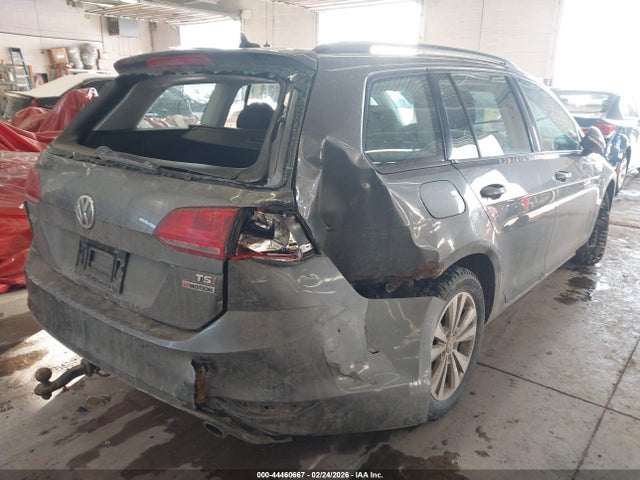 Auction sale of the 2017 Volkswagen Golf Sportwagen Tsi S, vin: 3VW017AU4HM509716, lot number: 44460667