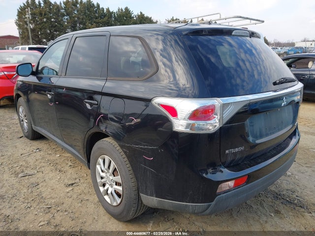 44460677 :رقم المزاد ، JA4AD2A35EZ006595 vin ، 2014 Mitsubishi Outlander Es مزاد بيع