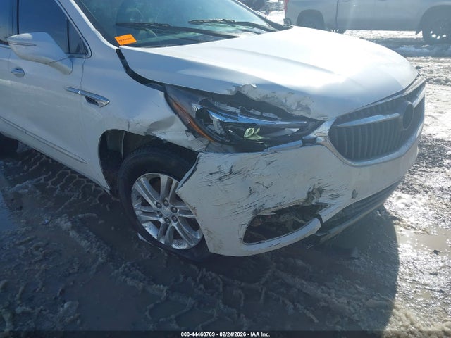 Продаж на аукціоні авто 2018 Buick Enclave Essence, vin: 5GAEVAKW2JJ129613, номер лоту: 44460769