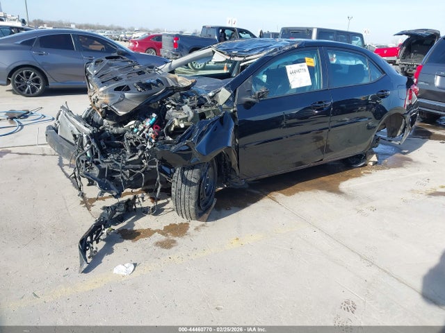 Toyota COROLLA LE 2019 2T1BURHE4KC245443 Image 2