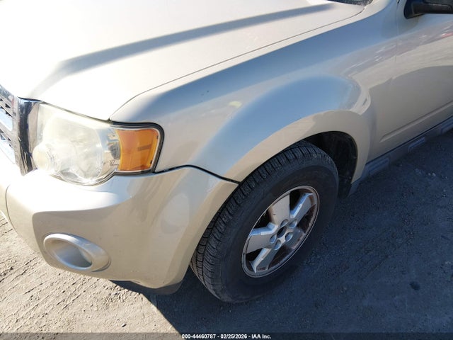 2011 Ford Escape Xlt მანქანა იყიდება აუქციონზე, vin: 1FMCU0D76BKB47399, აუქციონის ნომერი: 44460787
