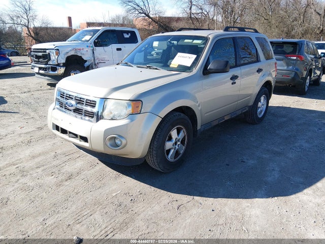 2011 Ford Escape Xlt მანქანა იყიდება აუქციონზე, vin: 1FMCU0D76BKB47399, აუქციონის ნომერი: 44460787