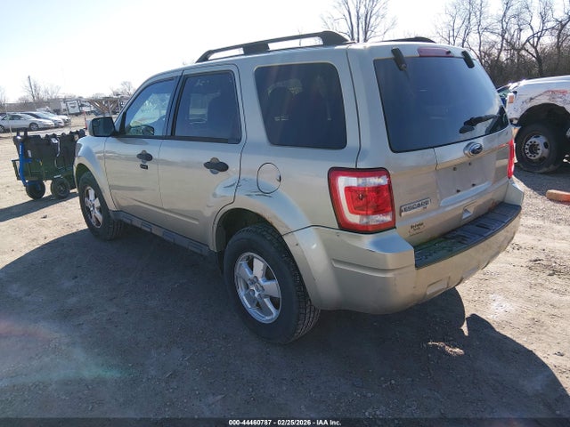 2011 Ford Escape Xlt მანქანა იყიდება აუქციონზე, vin: 1FMCU0D76BKB47399, აუქციონის ნომერი: 44460787