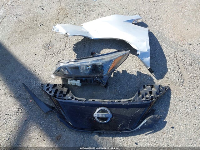 Nissan LEAF S 2025 1N4AZ1BV4SC560765 Image 12