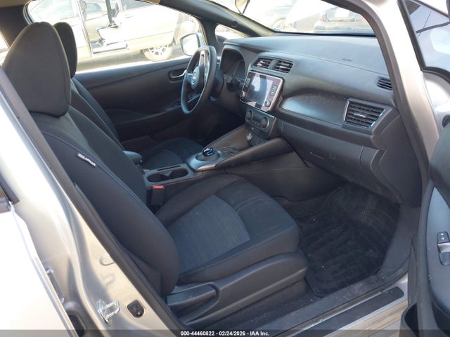 Nissan LEAF S 2025 1N4AZ1BV4SC560765 Image 5