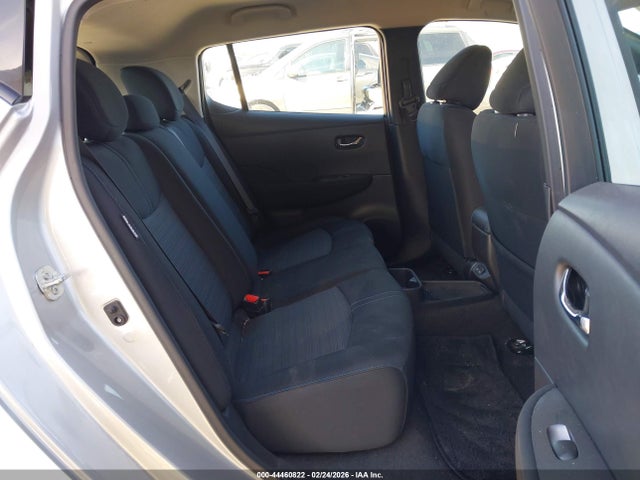 Nissan LEAF S 2025 1N4AZ1BV4SC560765 Image 8