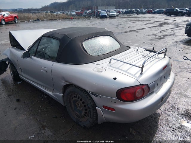 44460841 :رقم المزاد ، JM1NB353820221160 vin ، 2002 Mazda Mx-5 Miata Cloth/ls/se مزاد بيع
