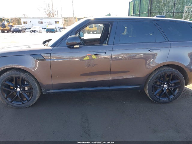 SAL1P9EU7PA112906 Land Rover Range Rover Sport Se