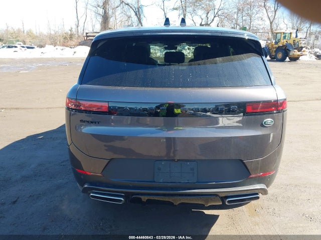 SAL1P9EU7PA112906 Land Rover Range Rover Sport Se