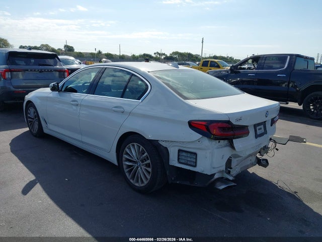 2021 BMW 530I WBA53BH0XMWW93348 Photo 2