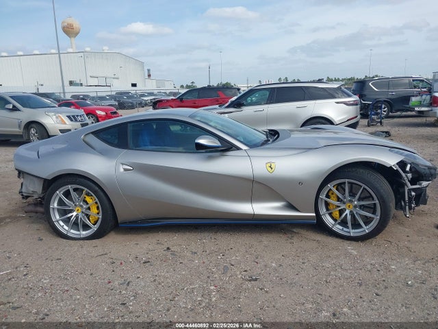 Ferrari 812 Superfast 2019 ZFF83CLA7K0245124 Image 14