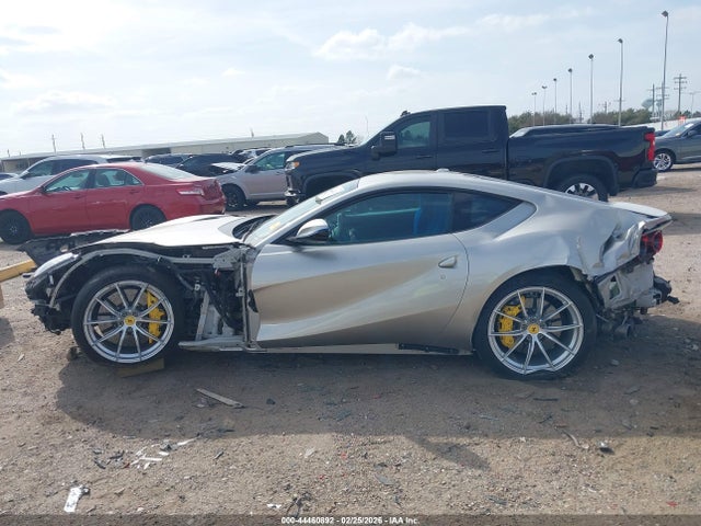 Ferrari 812 Superfast 2019 ZFF83CLA7K0245124 Image 15
