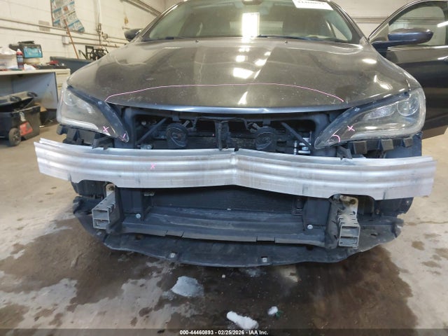44460893 :رقم المزاد ، 1C3CCCABXGN159079 vin ، 2016 Chrysler 200 Limited مزاد بيع