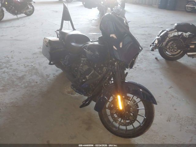 2019 HARLEY-DAVIDSON FLHXS 1HD1KRP1XKB600659