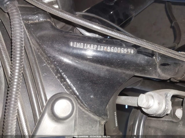 2019 HARLEY-DAVIDSON FLHXS 1HD1KRP1XKB600659 Photo 9