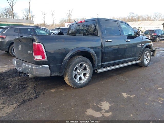 2017 Ram 1500 Laramie  4x4 5'7 Box მანქანა იყიდება აუქციონზე, vin: 1C6RR7NT5HS823782, აუქციონის ნომერი: 44460898