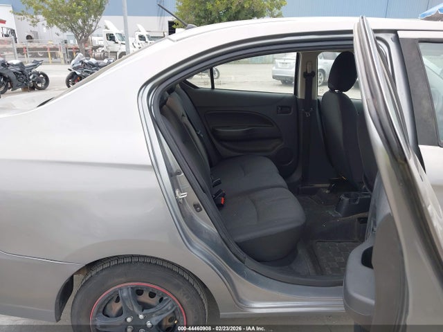 2017 MITSUBISHI MIRAGE G4 ML32F3FJ7HHF11197 Photo 7