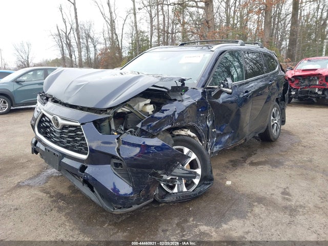 2022 TOYOTA HIGHLANDER 5TDGZRBH0NS223798 Photo 1