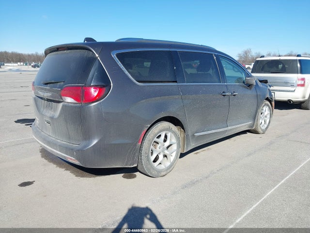 44460963 :رقم المزاد ، 2C4RC1BG5JR204623 vin ، 2018 Chrysler Pacifica Touring L مزاد بيع