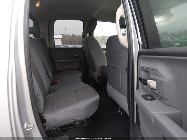 44460972 :رقم المزاد ، 1C6RR7GT4GS285216 vin ، 2016 Ram 1500 Big Horn مزاد بيع