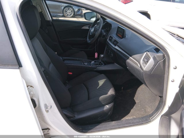 2018 Mazda Mazda3 Sport მანქანა იყიდება აუქციონზე, vin: 3MZBN1U77JM188910, აუქციონის ნომერი: 44460981