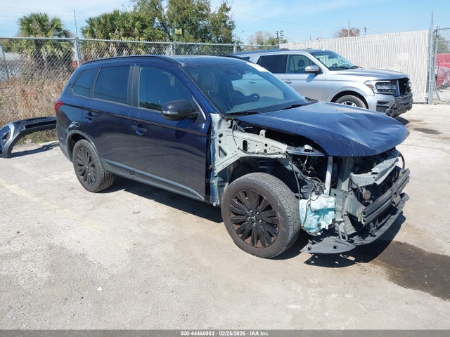 2020 MITSUBISHI OUTLANDER JA4AZ3A32LZ040840 Photo 0