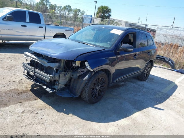 2020 MITSUBISHI OUTLANDER JA4AZ3A32LZ040840 Photo 1