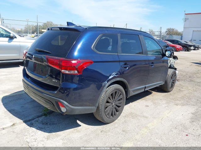 2020 MITSUBISHI OUTLANDER JA4AZ3A32LZ040840 Photo 3