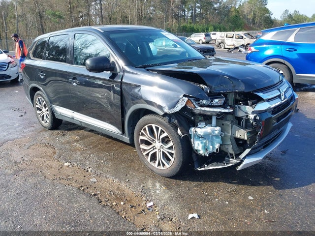 2017 MITSUBISHI OUTLANDER JA4AD2A39HZ010752 Photo 0