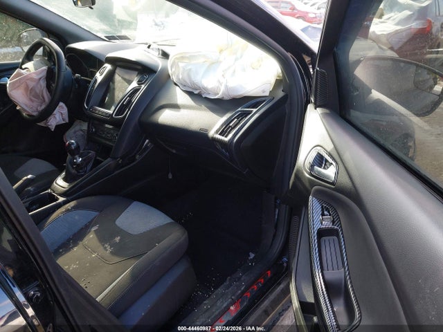 1FADP3L92GL389036 Ford FOCUS ST