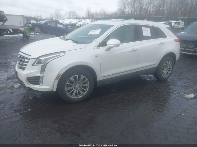 2018 CADILLAC XT5 1GYKNDRS9JZ217477 Photo 1