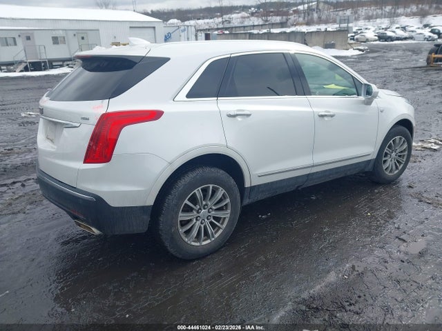 2018 CADILLAC XT5 1GYKNDRS9JZ217477 Photo 3