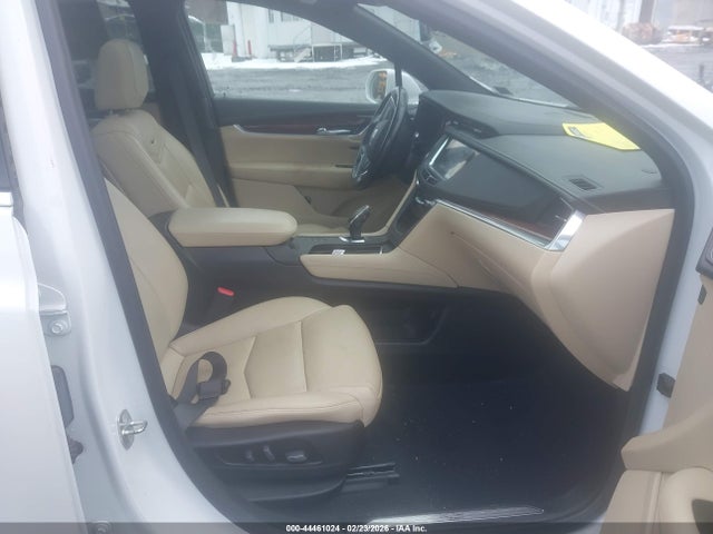 2018 CADILLAC XT5 1GYKNDRS9JZ217477 Photo 4