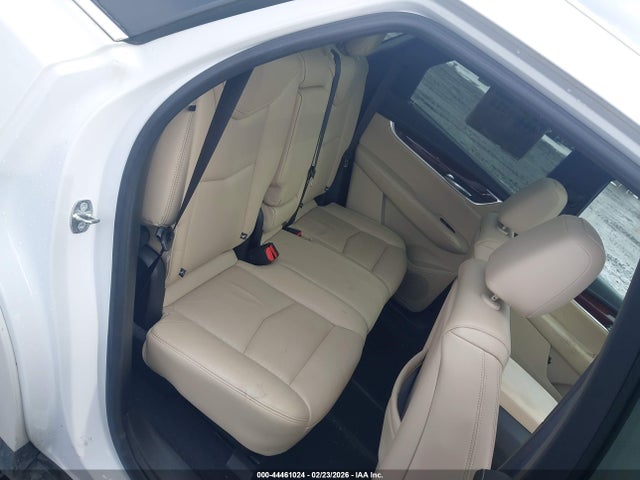 2018 CADILLAC XT5 1GYKNDRS9JZ217477 Photo 7