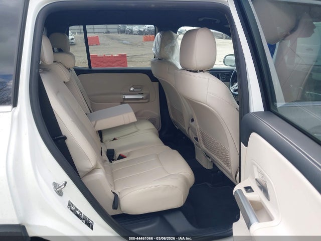 W1N4M4GB3NW250088 Mercedes-Benz GLB 250