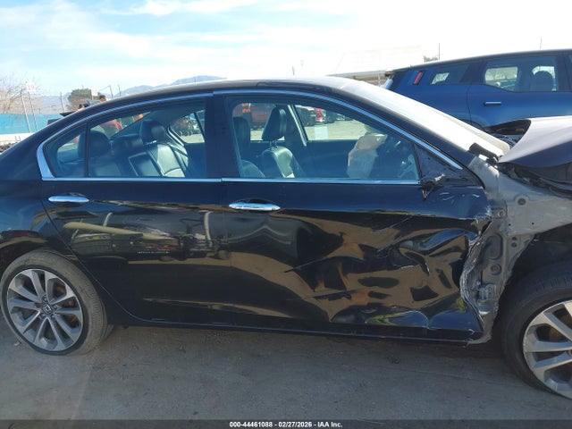 1HGCR2F59FA165678 Honda Accord Sport