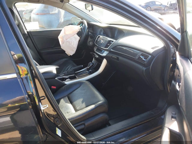 1HGCR2F59FA165678 Honda Accord Sport