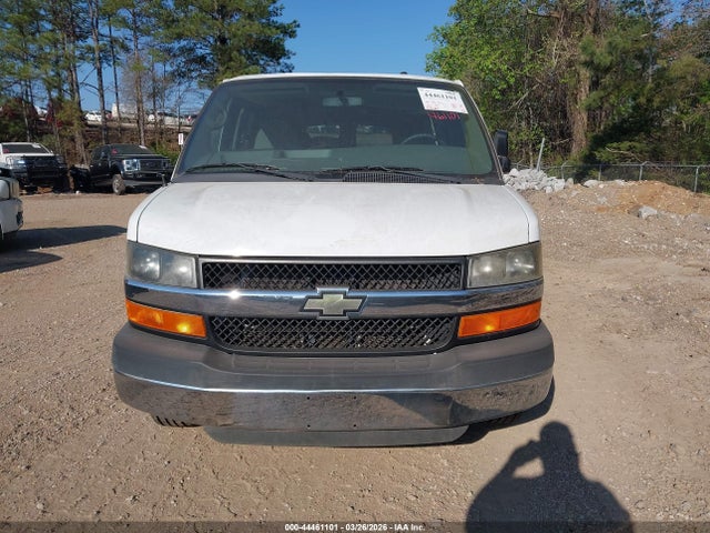 1GAZG1FG2F1106605 Chevrolet Express 3500 Lt