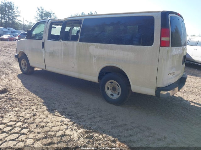 1GAZG1FG2F1106605 Chevrolet Express 3500 Lt